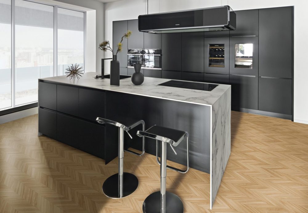 SMAT-490050-_-MILA-10182