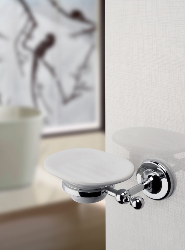 ALB-112001-CH-albany-soap-dish-chrome-lifestyle1