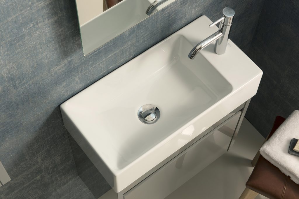 Kube cloakroom basin
